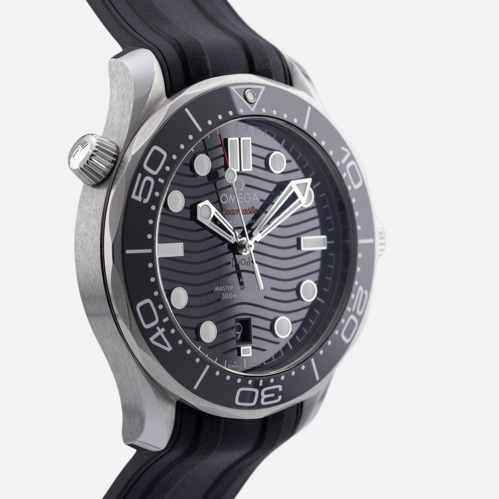 OMEGA Seamaster 300M 210.32.42.20.01.001 4