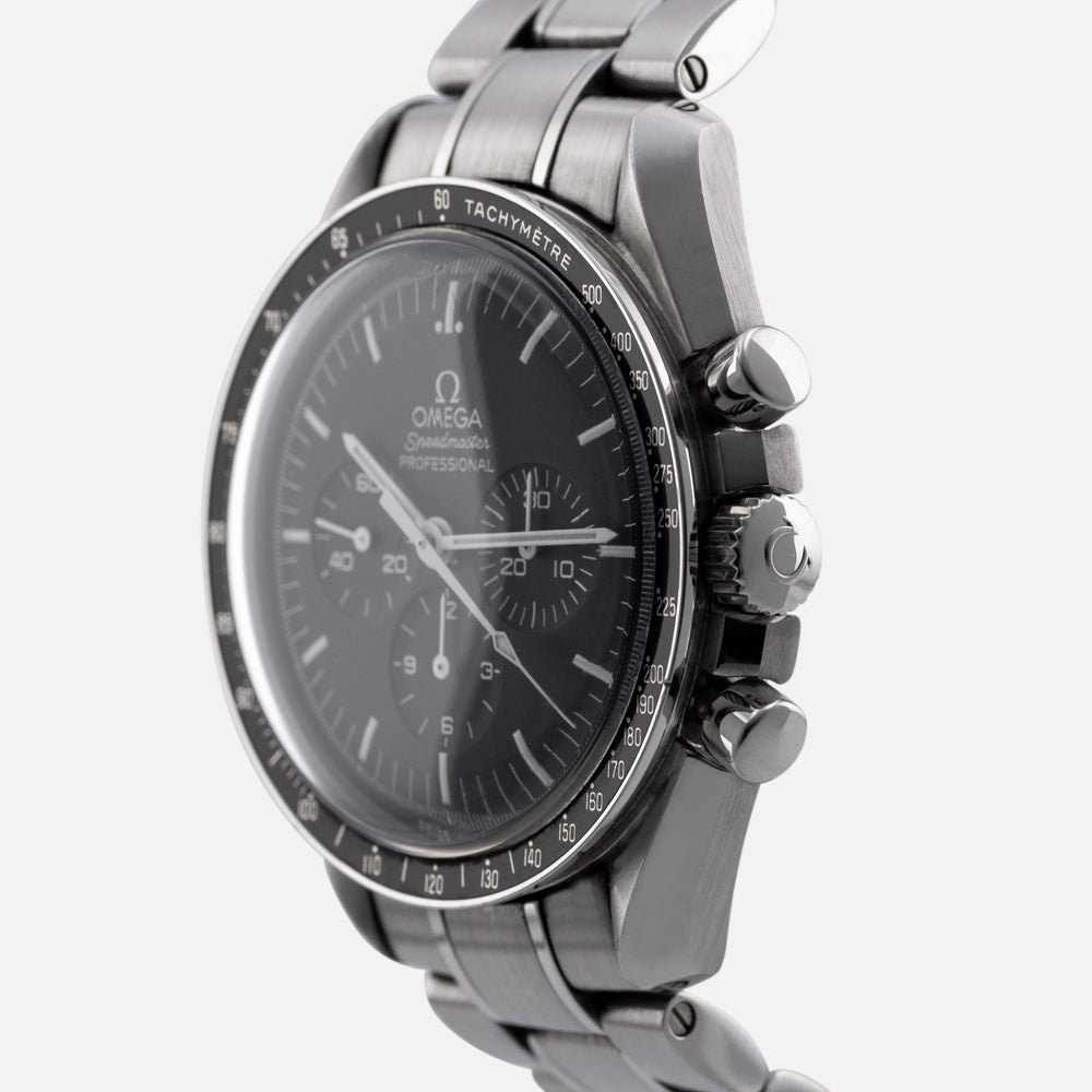 OMEGA Speedmaster Professional Moonwatch 311.30.42.30.01.005 3