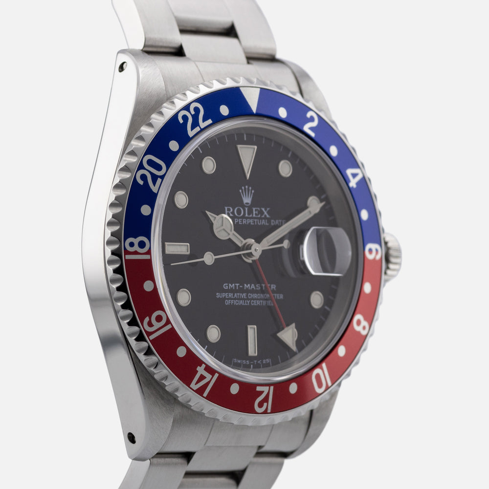 Rolex GMT-Master 16700 4