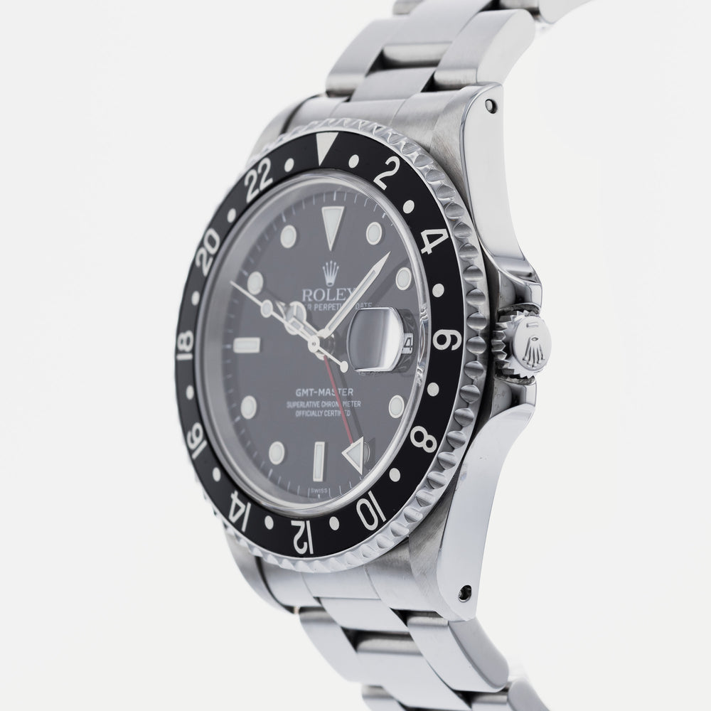 Rolex GMT-Master 16700 2