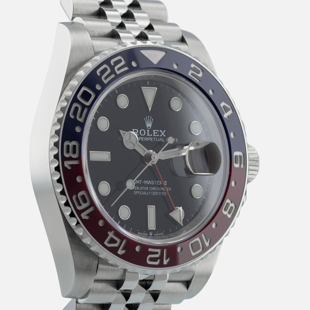 Rolex GMT-Master II 126710 4