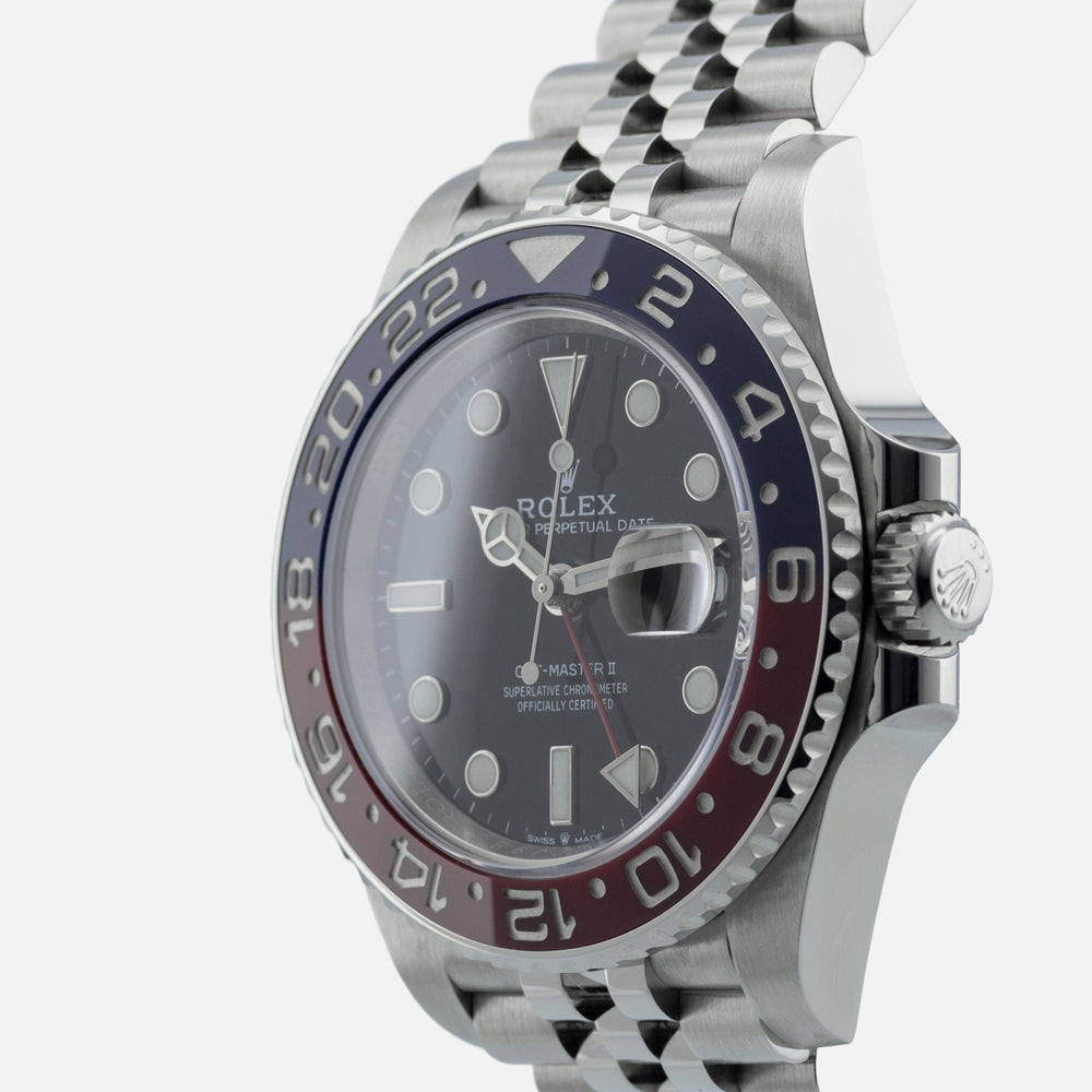 Rolex GMT-Master II 126710 2