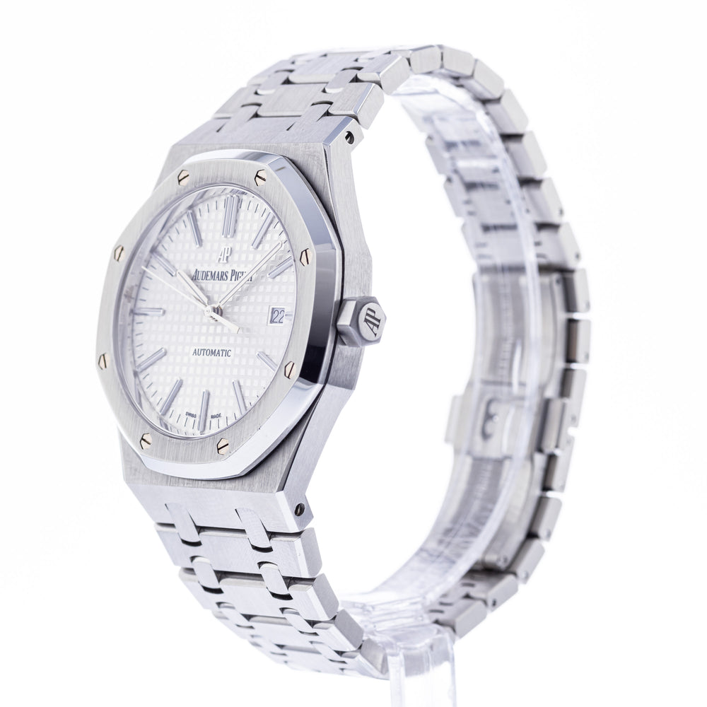 Audemars Piguet Royal Oak 15400ST.OO.1220ST.02 2