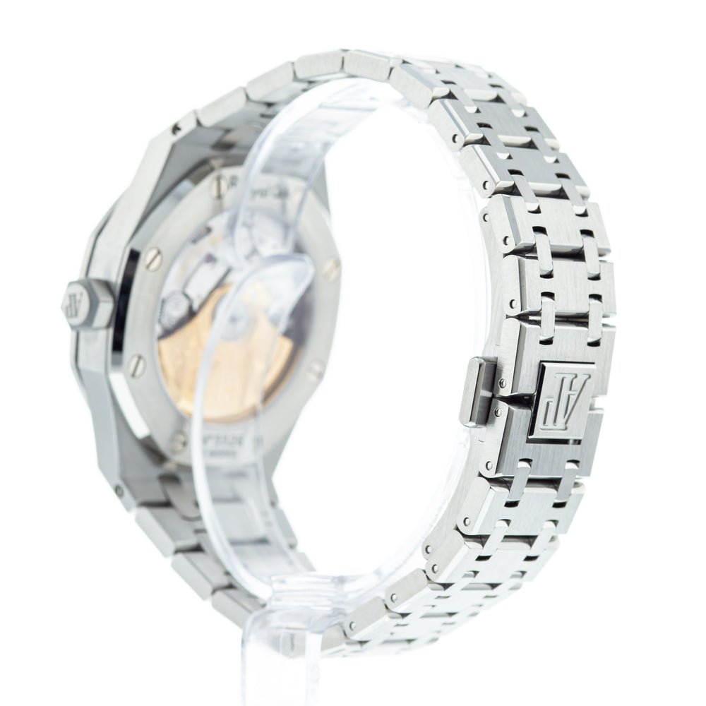 Audemars Piguet Royal Oak 15450ST.OO.1256ST.01 3