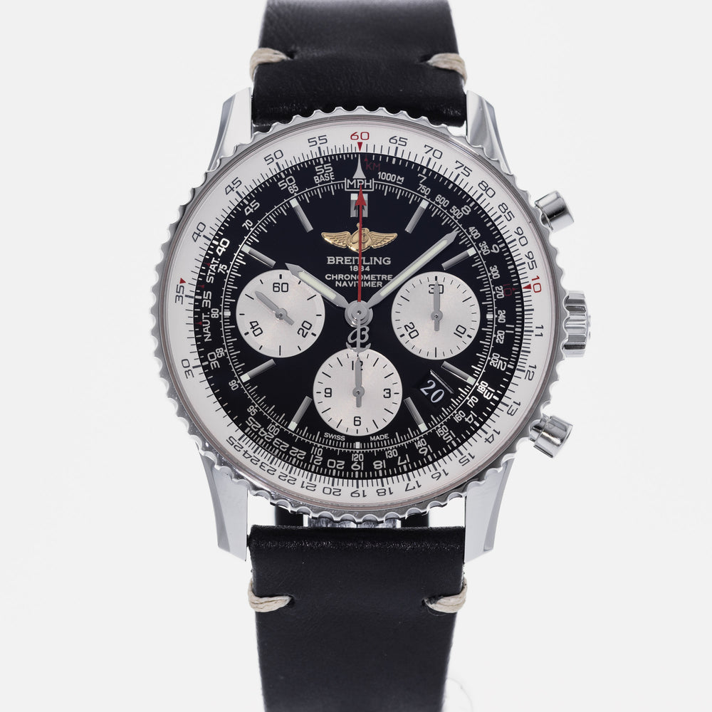 Breitling Navitimer 01 AB0120 1