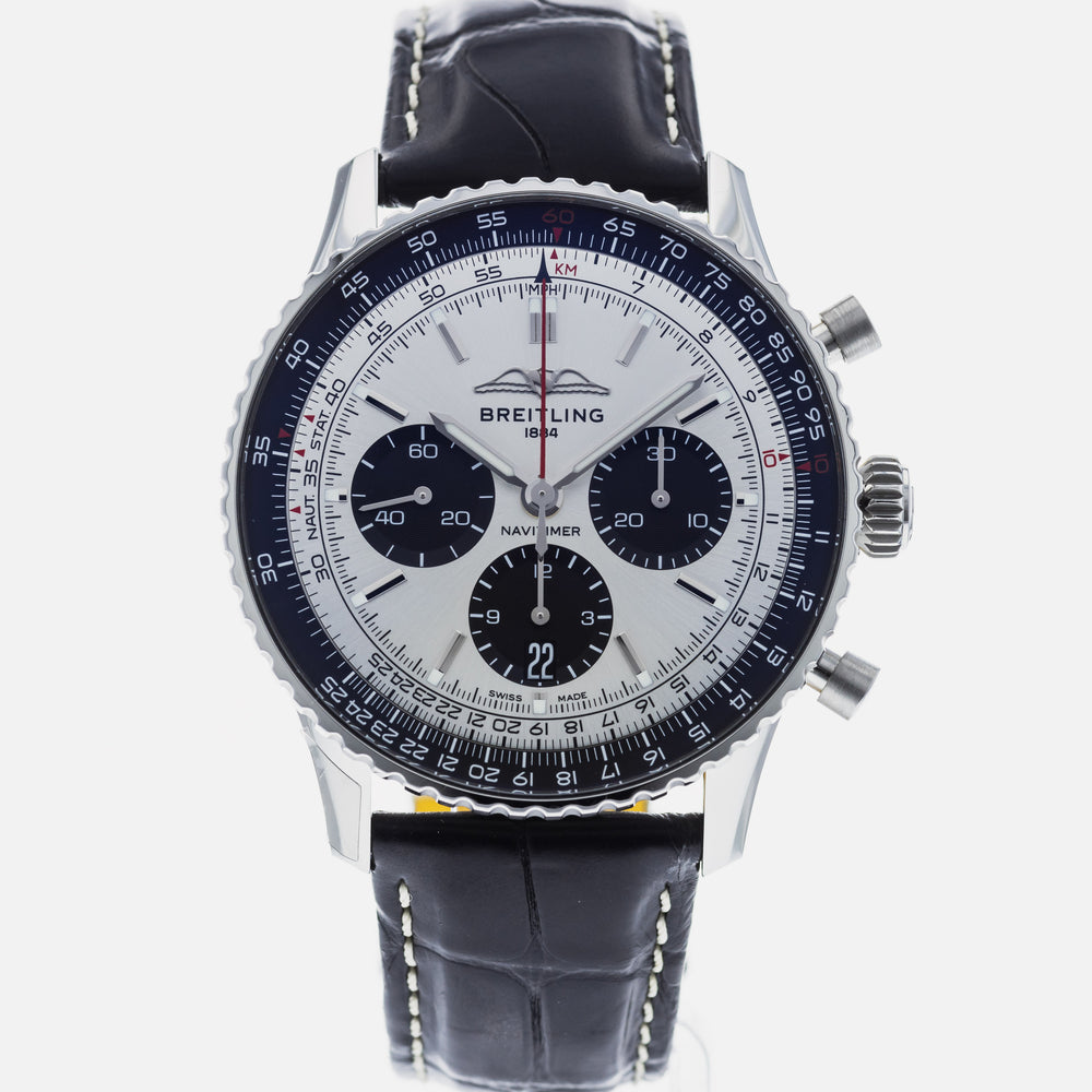 Breitling Navitimer AB0138 1