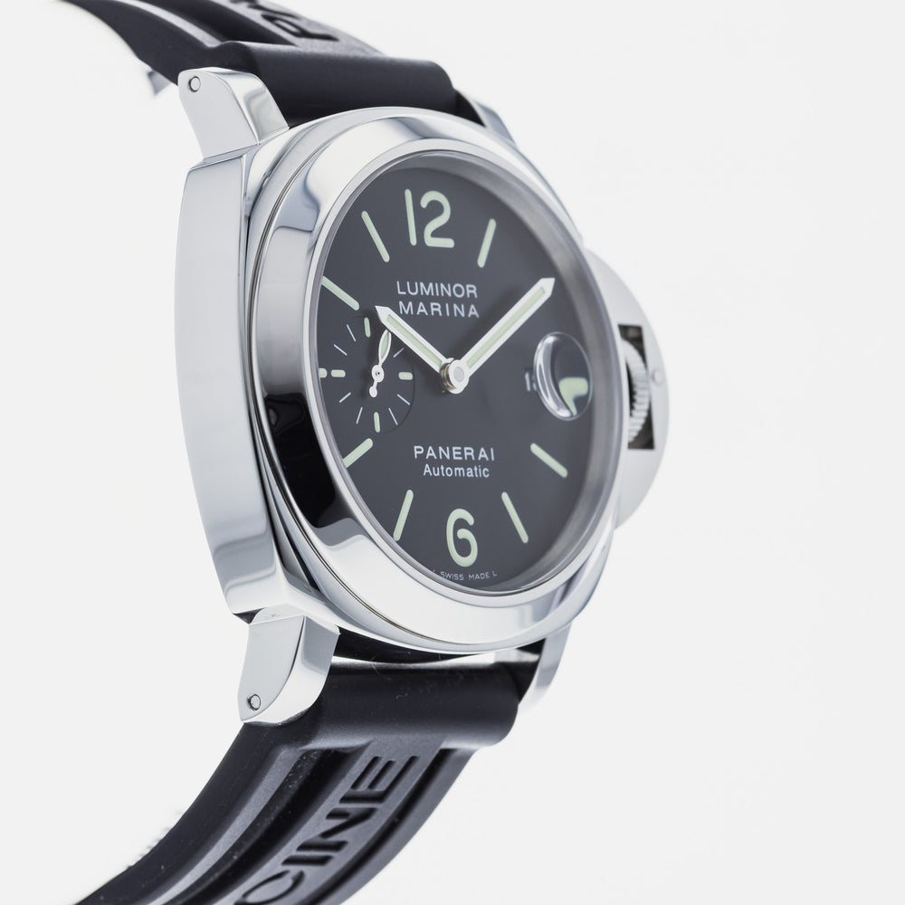 Panerai Luminor Marina PAM 104 4