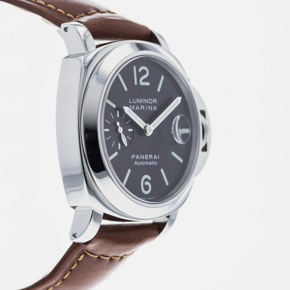 Panerai Luminor Marina PAM 104 4