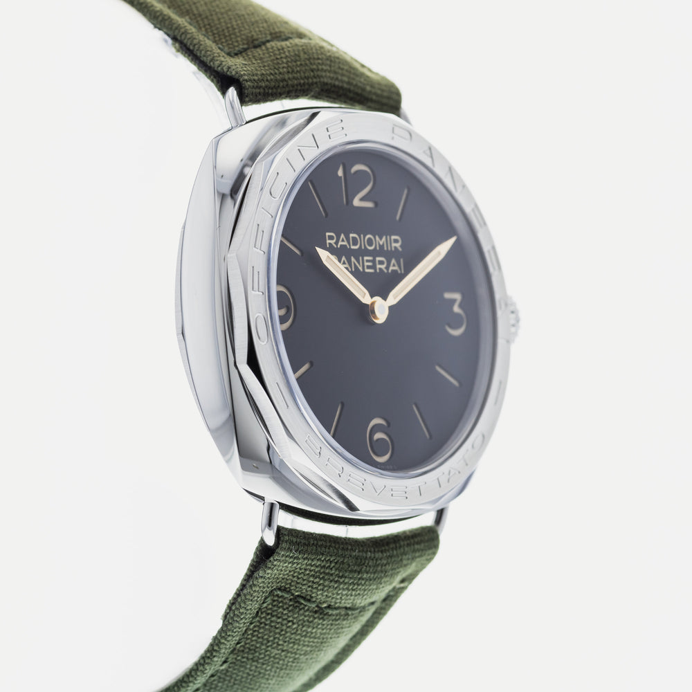 Panerai Radiomir PAM 685 4