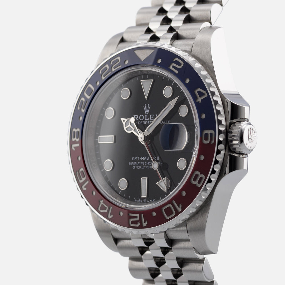 Rolex GMT-Master II 126710 4