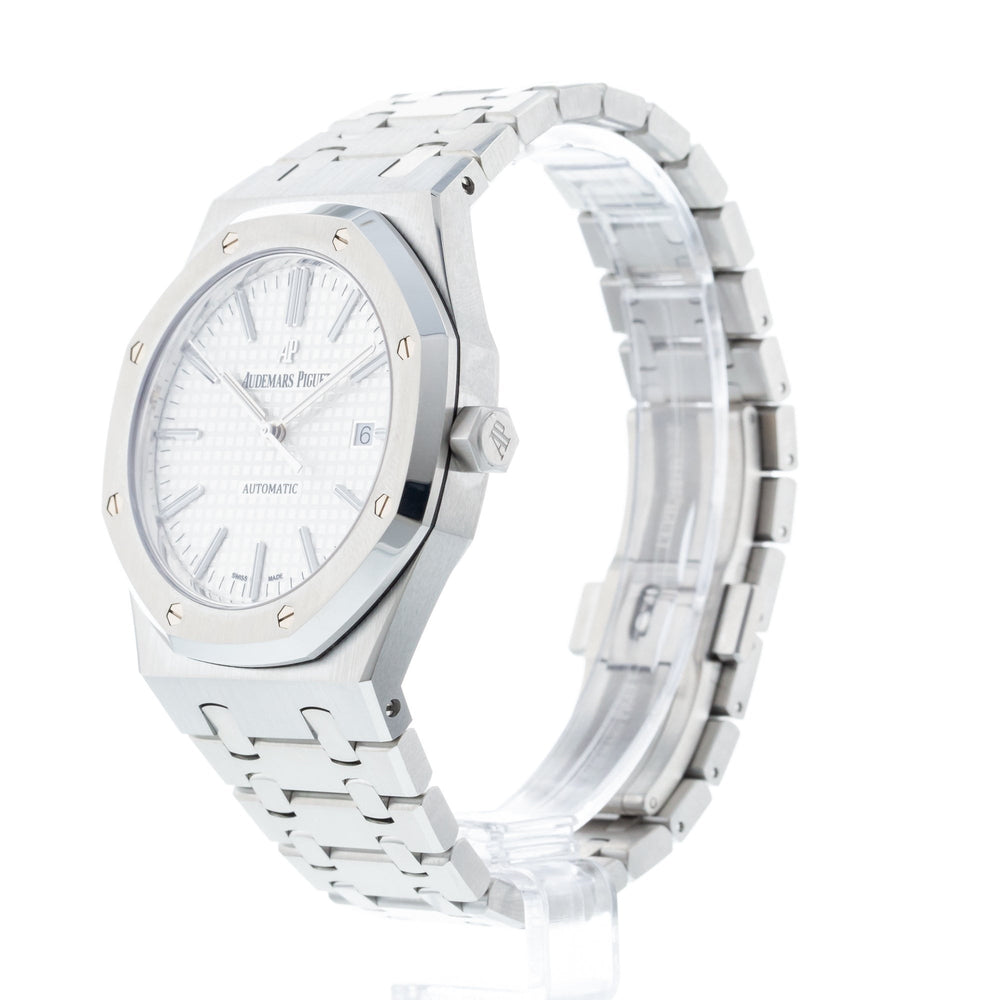 Audemars Piguet Royal Oak 15400ST 2