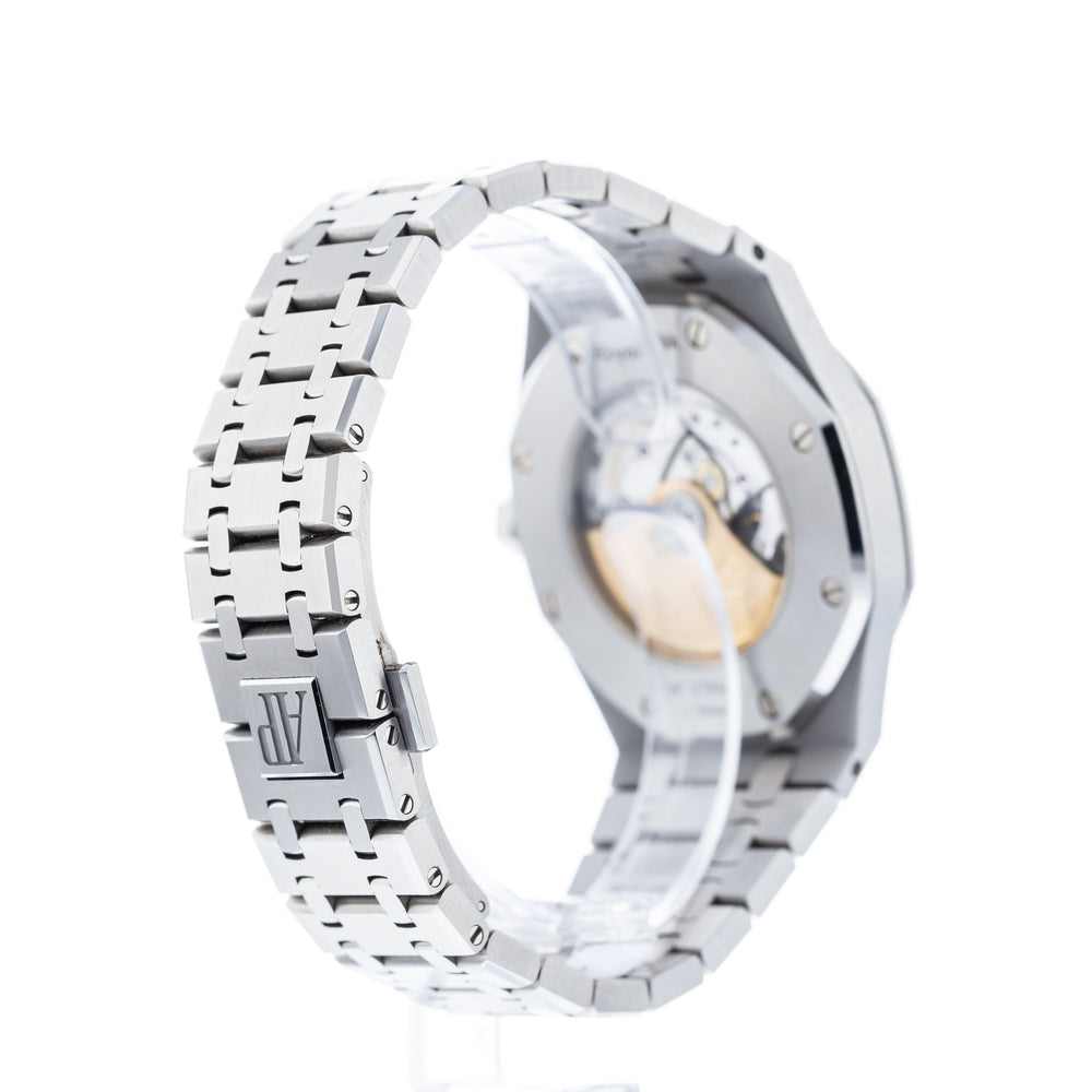 Audemars Piguet Royal Oak 15400ST 5